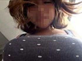 完全独占！奇跡のJカップ デビュー！「超乳のブラだけでも撮らせて！」とお願いした素人を【限界】まで口説きました！ふゆか 108センチ 19才　サンプル画像03